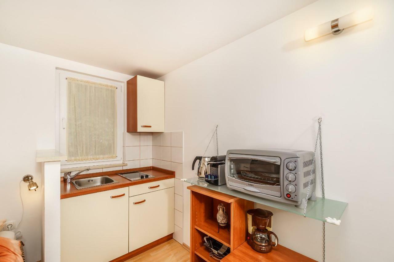 Apartmani Amila-Pisak Eksteriør bilde